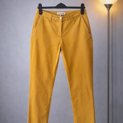 Jolie pantalon femme taille L 